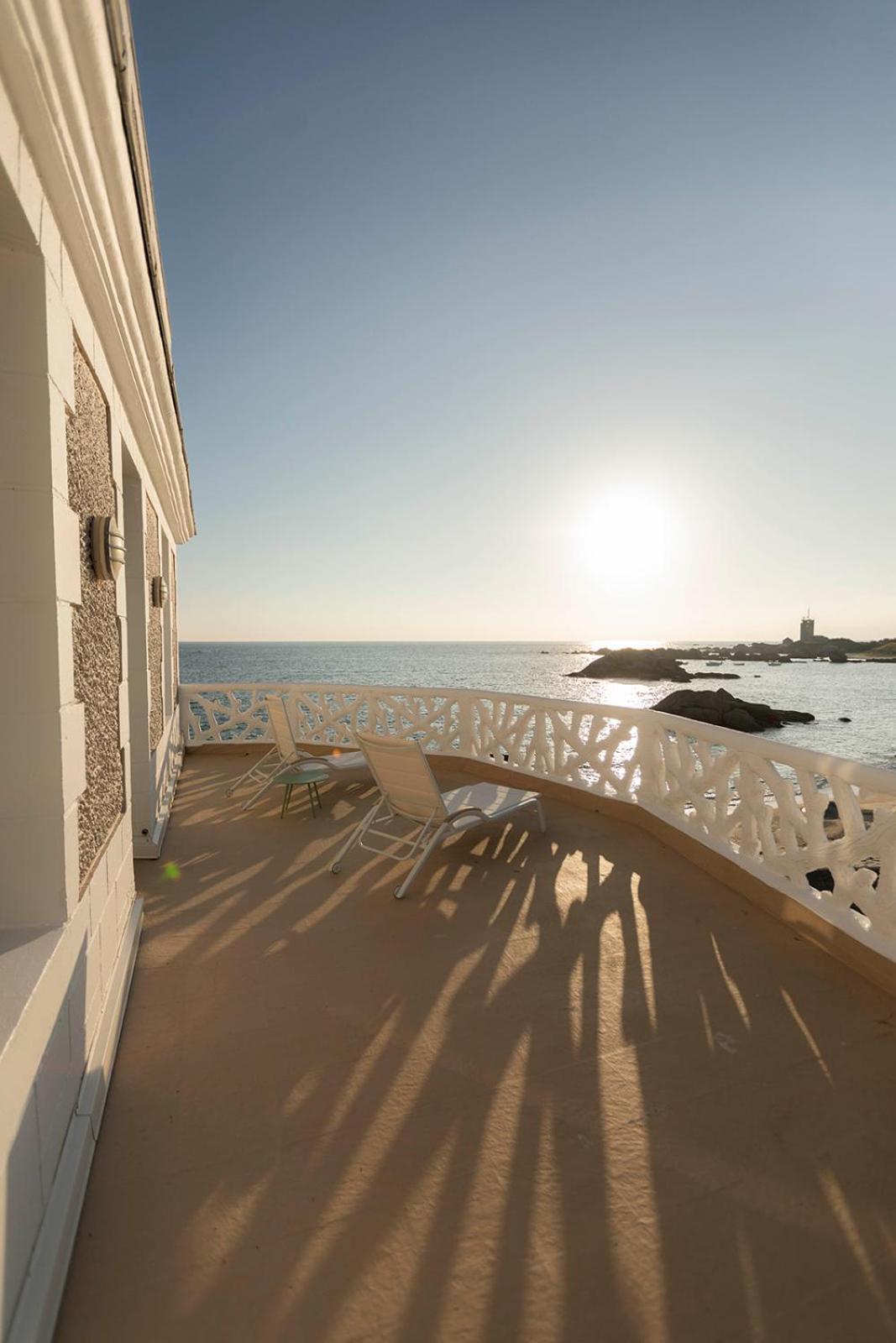 Hotel De La Mer & Spa Бриньоган-Плаж Экстерьер фото