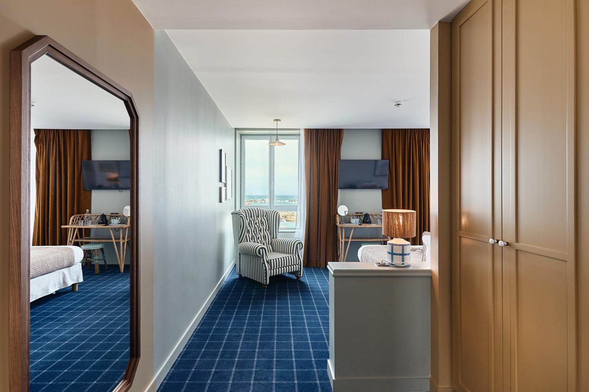 Hotel De La Mer & Spa Бриньоган-Плаж Экстерьер фото